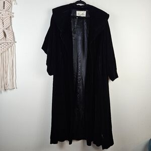 Fredrick & Nelson Seattle Vintage Velvet black Coat Goth Grunge Dark Romantic